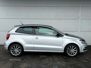 Used Volkswagen Polo 2015 for sale - 75979353: Photo 3