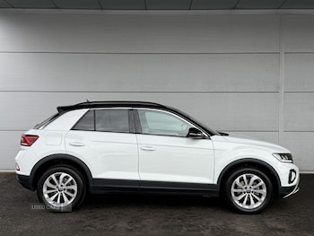 Used Volkswagen T-Roc 2025 for sale - 79084057: Photo