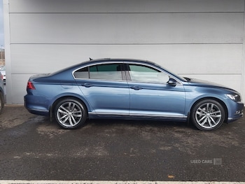 Used Volkswagen Passat 2017 for sale - 76441529: Photo