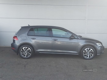 Used Volkswagen Golf 2019 for sale - 78449342: Photo