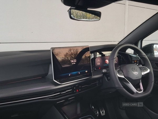 Used Volkswagen Golf 2025 for sale - 76840252: Photo 6