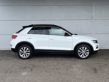 Used Volkswagen T-Roc 2019 for sale - 78923638: Photo