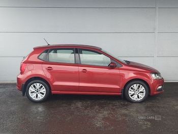 Used Volkswagen Polo 2015 for sale - 77978736: Photo