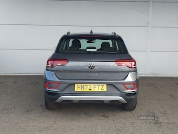 Used Volkswagen T-Roc 2022 for sale - 77854873: Photo