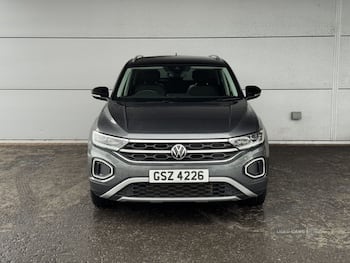 Used Volkswagen T-Roc 2022 for sale - 79751719: Photo