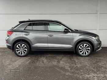 Used Volkswagen T-Roc 2022 for sale - 79751719: Photo