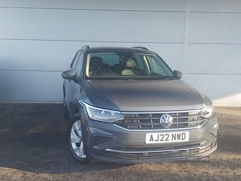 2022 - 2.0 TDI Life 5dr DSG