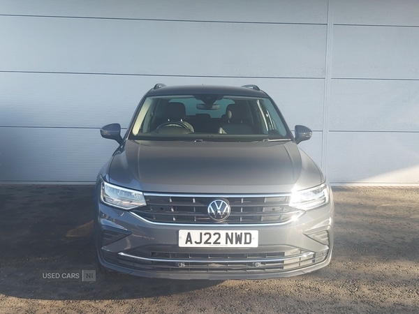 Used Volkswagen Tiguan 2022 for sale - 76690522: Photo 2