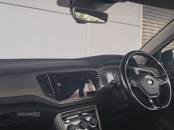 Used Volkswagen T-Roc 2020 for sale - 77613511: Photo 6