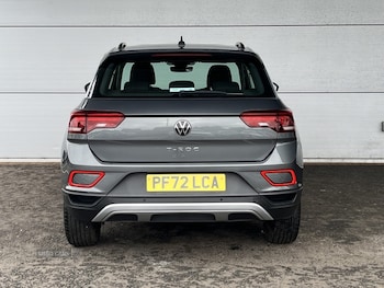 Used Volkswagen T-Roc 2023 for sale - 78890460: Photo