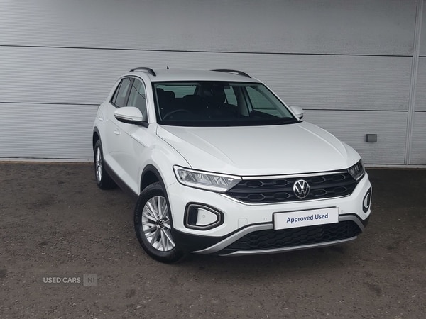 Used Volkswagen T-Roc 2023 for sale - 75115804: Photo 1