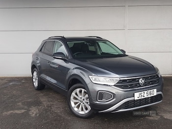 Used Volkswagen T-Roc 2025 for sale - 76441528: Photo