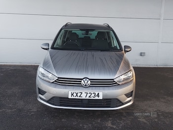 Used Volkswagen Golf SV 2017 for sale - 76887755: Photo