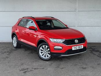 Used Volkswagen T-Roc 2018 for sale - 79465685: Photo