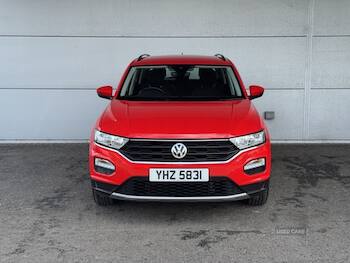 Used Volkswagen T-Roc 2018 for sale - 79465685: Photo