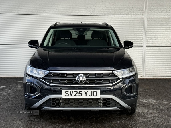 Used Volkswagen T-Roc 2025 for sale - 77268567: Photo 2