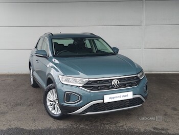 Used Volkswagen T-Roc 2022 for sale - 75732936: Photo