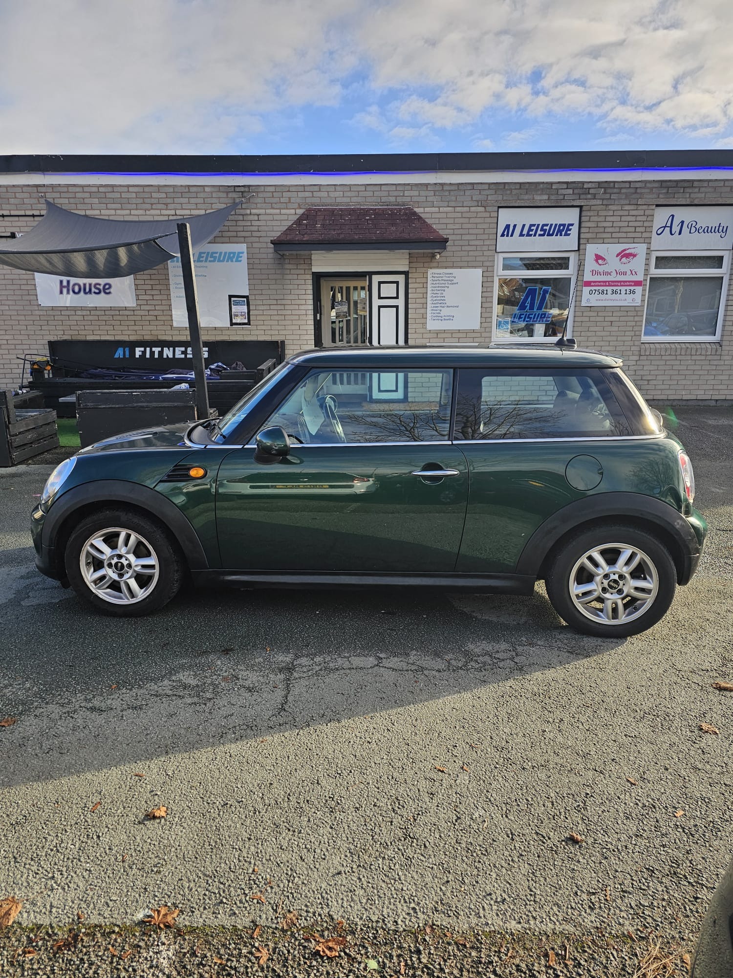 Used MINI Hatch 2012 for sale - 76694388: Photo 5