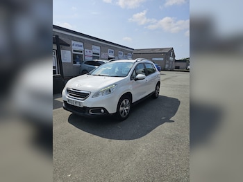 Used Peugeot 2008 2015 for sale - 75501458: Photo