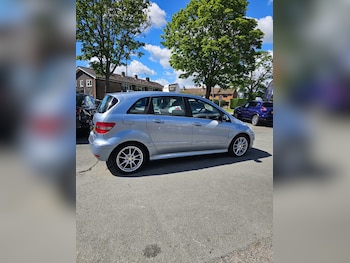 Used Mercedes-Benz B Class 2010 for sale - 78838131: Photo