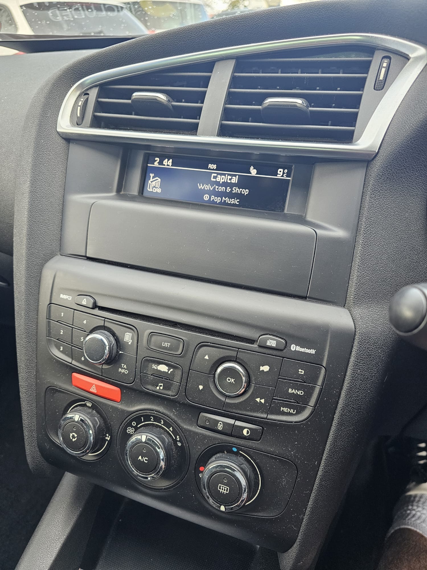 Used Citroen C4 2015 for sale - 76682062: Photo 12