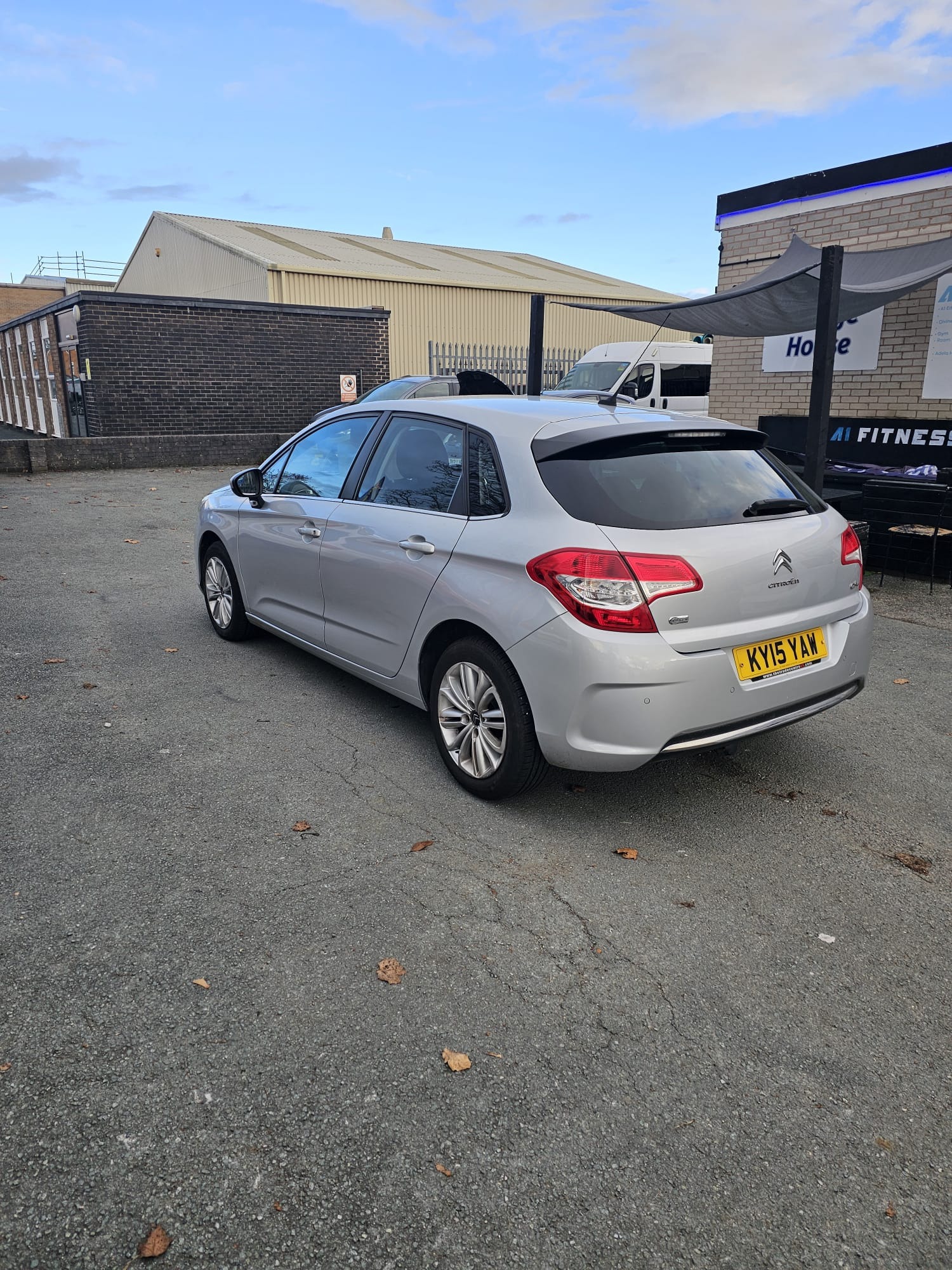 Used Citroen C4 2015 for sale - 76682062: Photo 8
