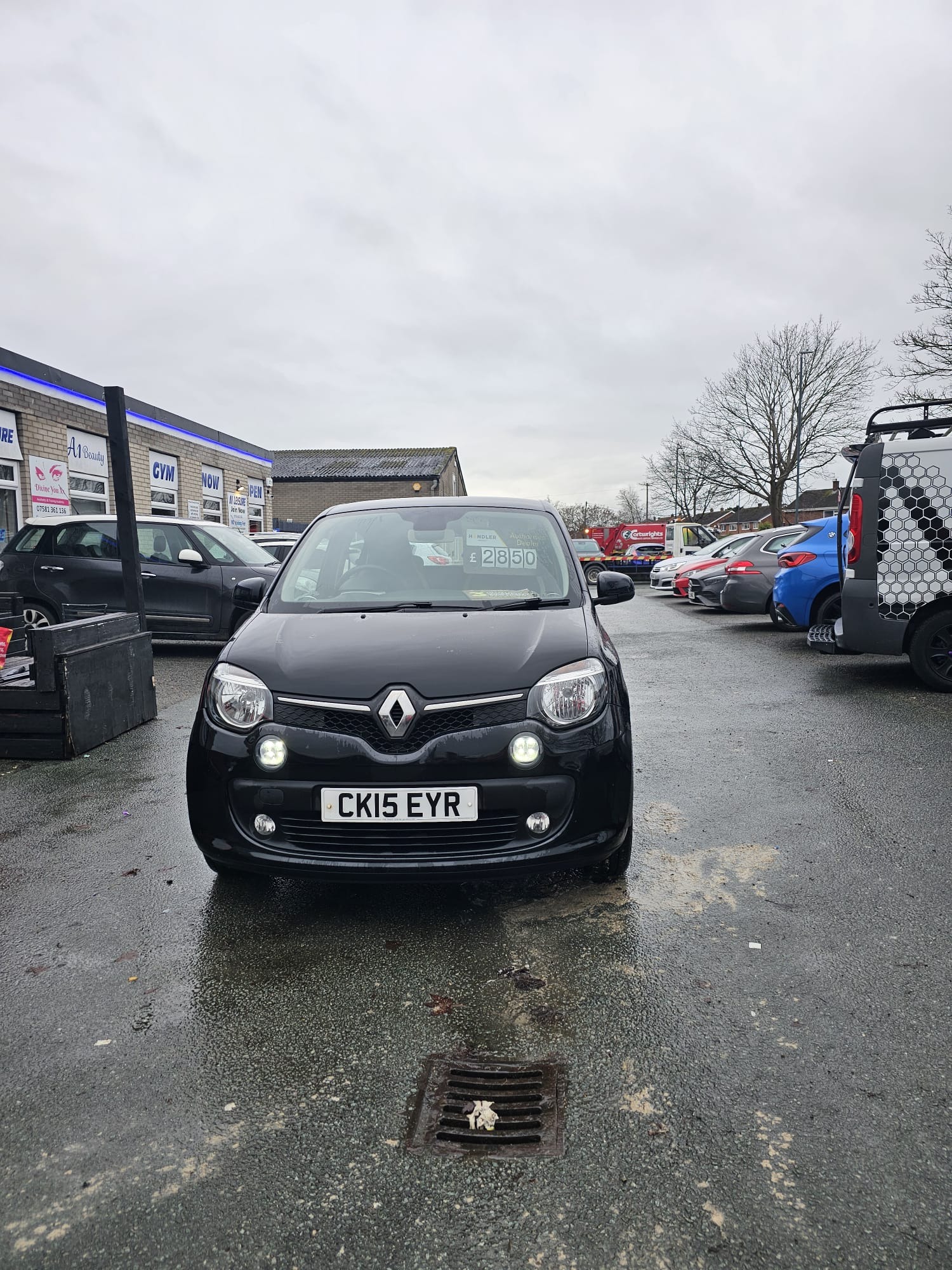 Used Renault Twingo 2015 for sale - 77093765: Photo 4