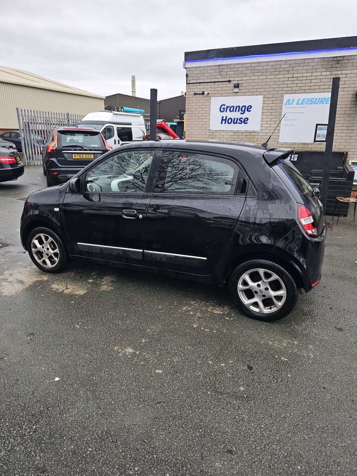 Used Renault Twingo 2015 for sale - 77093765: Photo 5