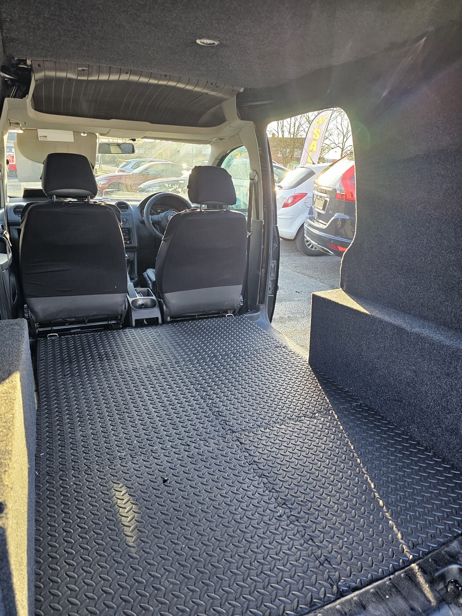 Used Volkswagen Caddy 2012 for sale - 77665114: Photo 29