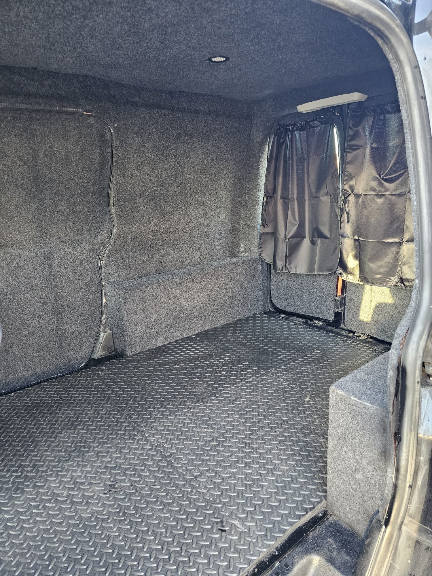 Used Volkswagen Caddy 2012 for sale - 77665114: Photo 31