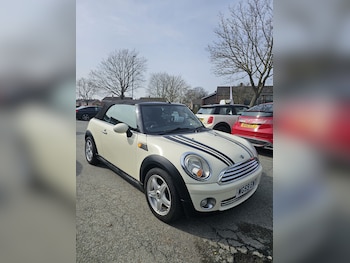 Used MINI Convertible 2010 for sale - 77946183: Photo