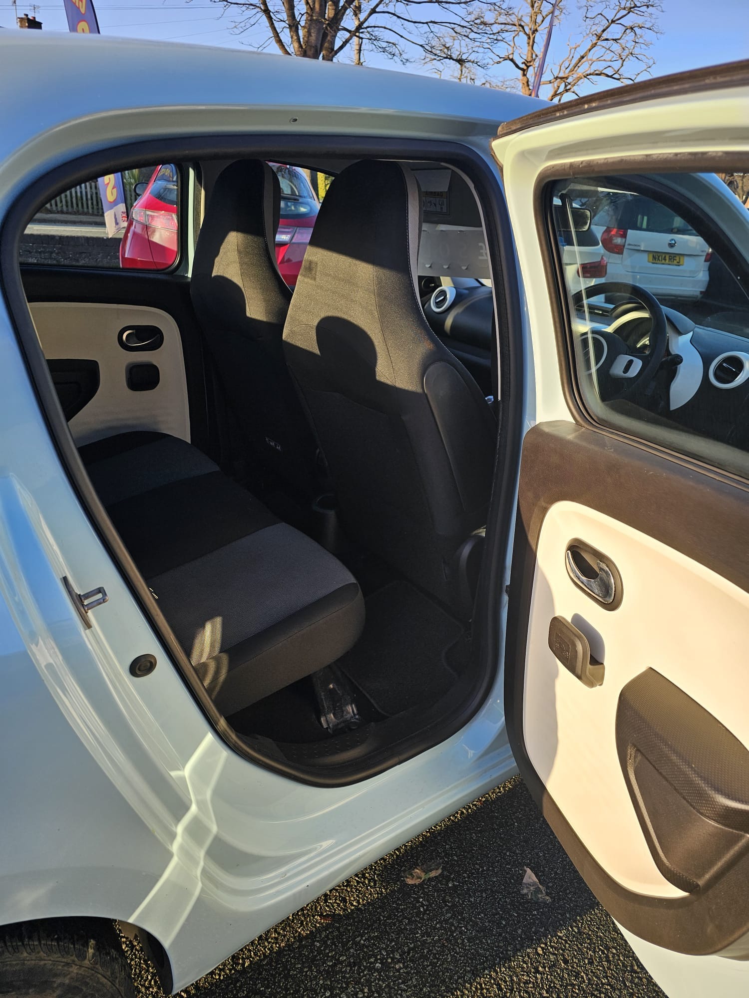 Used Renault Twingo 2015 for sale - 76640672: Photo 14