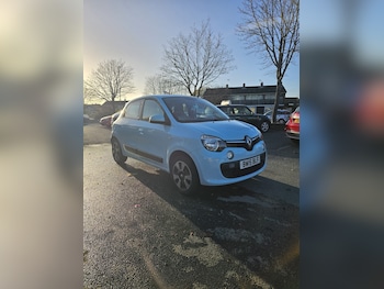 2015 (15) - 1.0 SCE Play 5dr