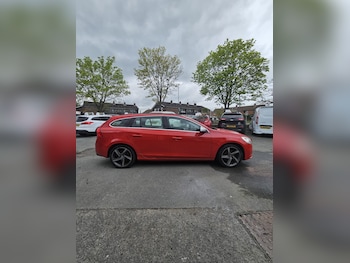 Used Volvo V60 2012 for sale - 78270522: Photo