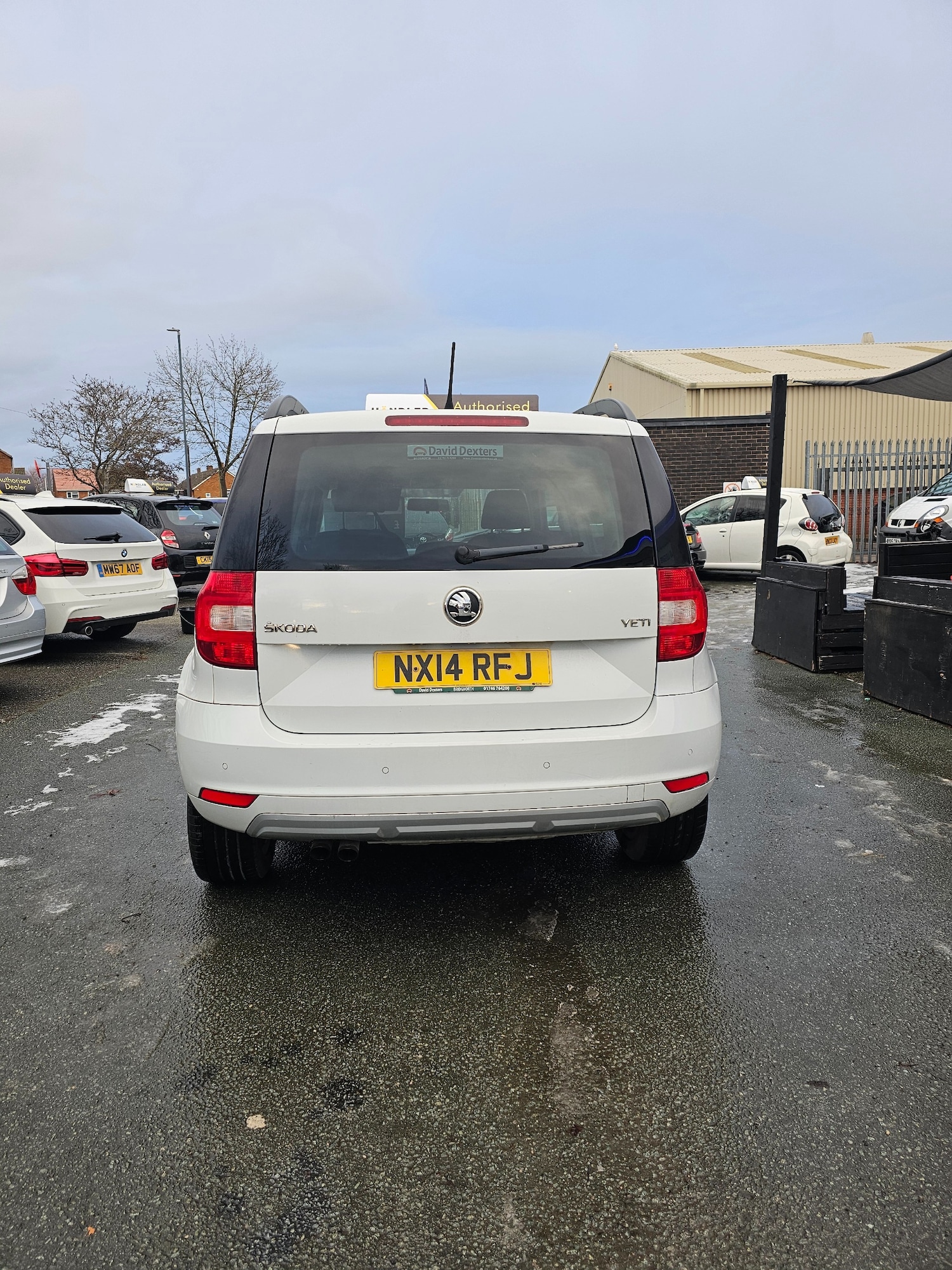 Used Skoda Yeti 2014 for sale - 77147747: Photo 4