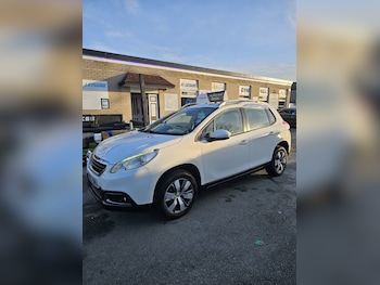 Used Peugeot 2008 2013 for sale - 77620017: Photo