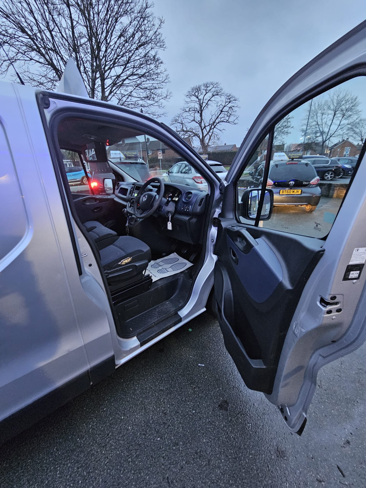 Used Vauxhall Vivaro 2015 for sale - 77027858: Photo 17