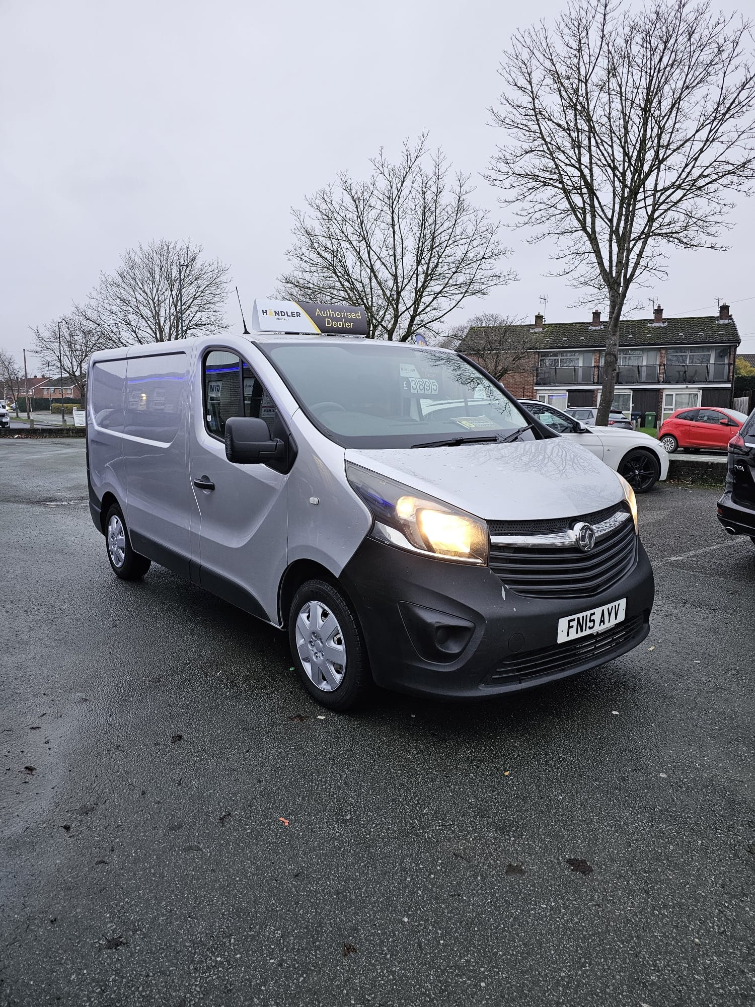 Used Vauxhall Vivaro 2015 for sale - 77027858: Photo 3