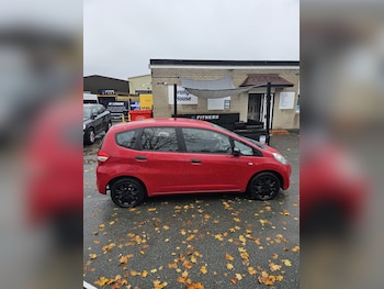 Used Honda Jazz 2013 for sale - 76353402: Photo