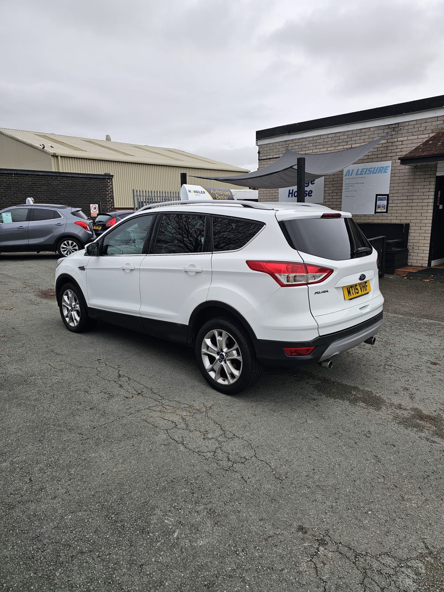 Used Ford Kuga 2015 for sale - 76493893: Photo 5