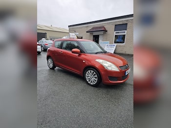 Used Suzuki Swift 2012 for sale - 79583997: Photo