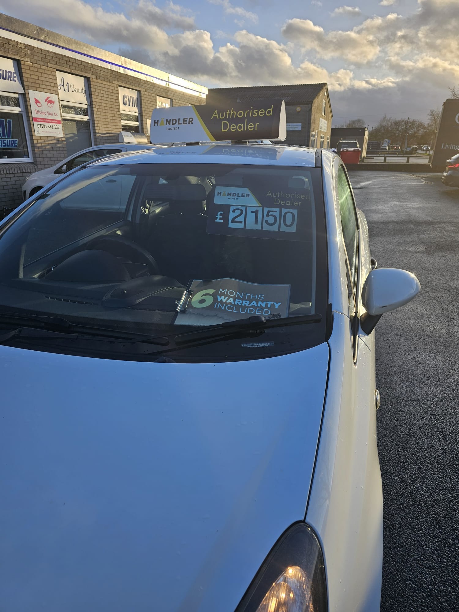 Used Vauxhall Corsa 2014 for sale - 77531969: Photo 10