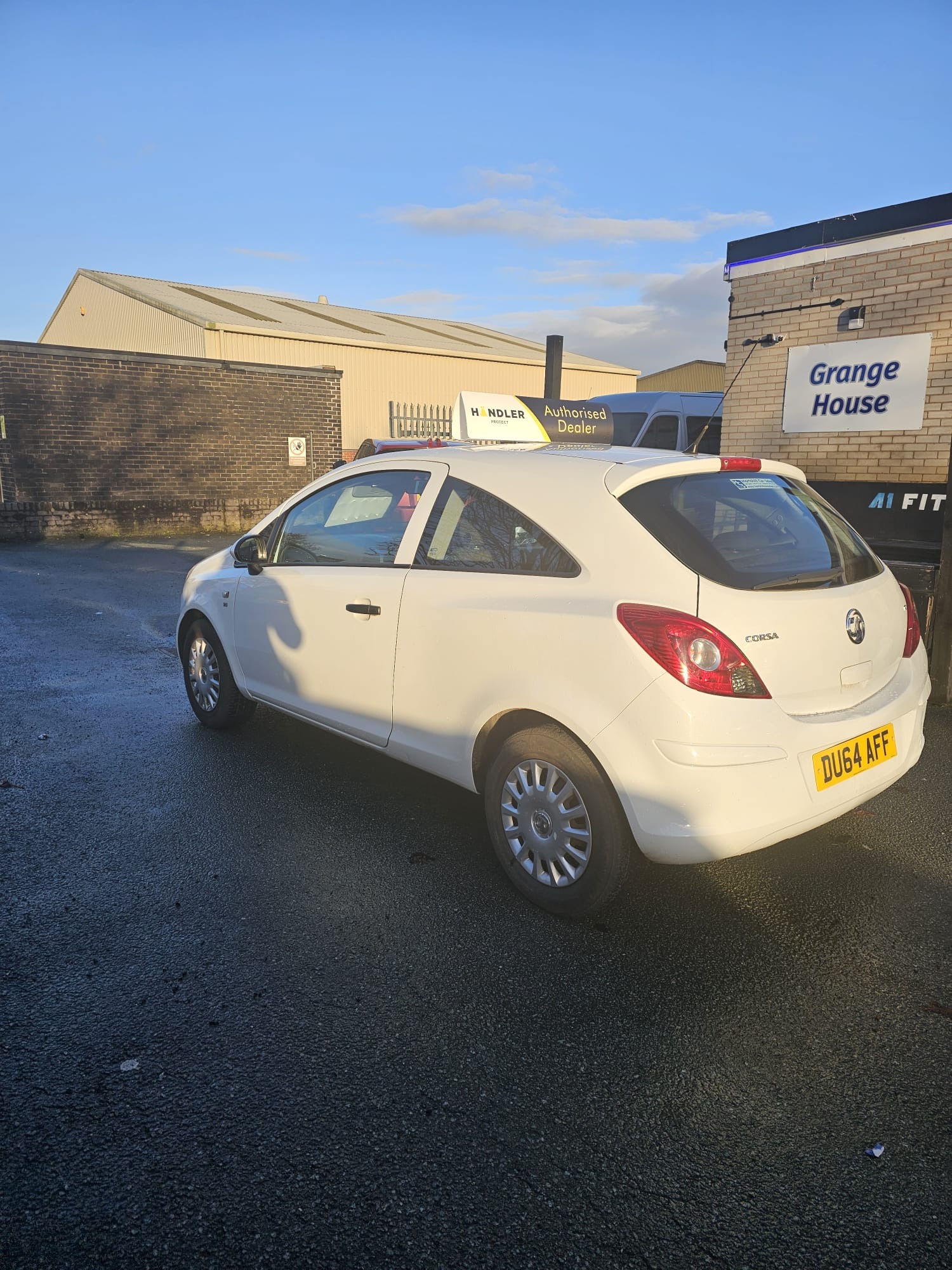 Used Vauxhall Corsa 2014 for sale - 77531969: Photo 5