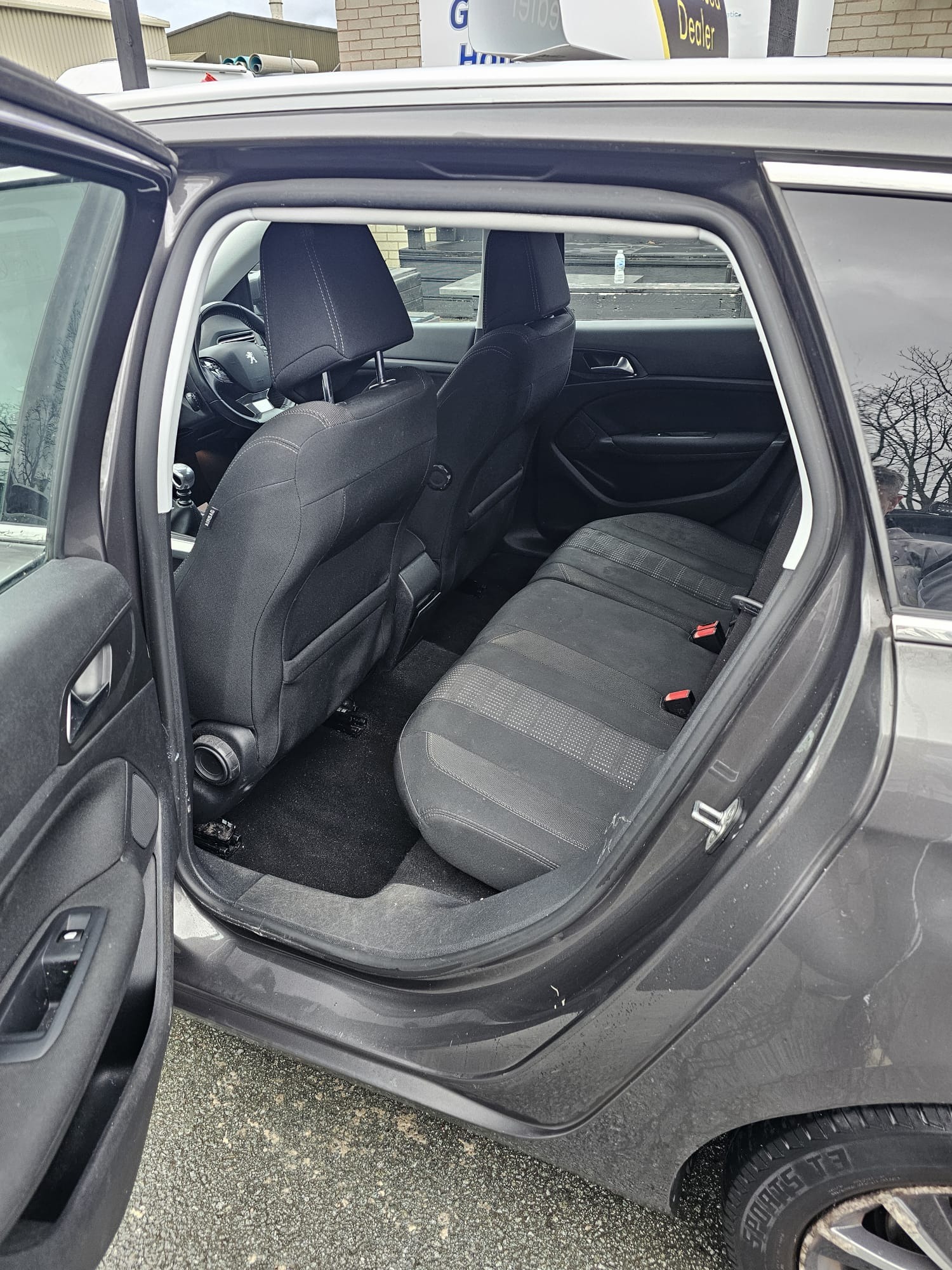 Used Peugeot 308 2016 for sale - 77093769: Photo 18