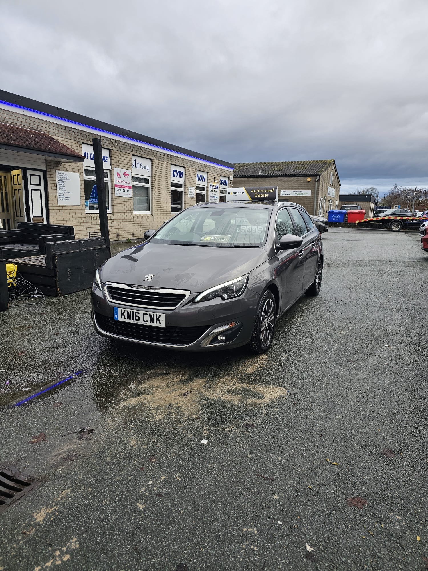 Used Peugeot 308 2016 for sale - 77093769: Photo 6