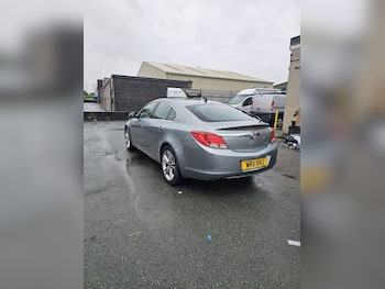 Used Vauxhall Insignia 2011 for sale - 79583933: Photo