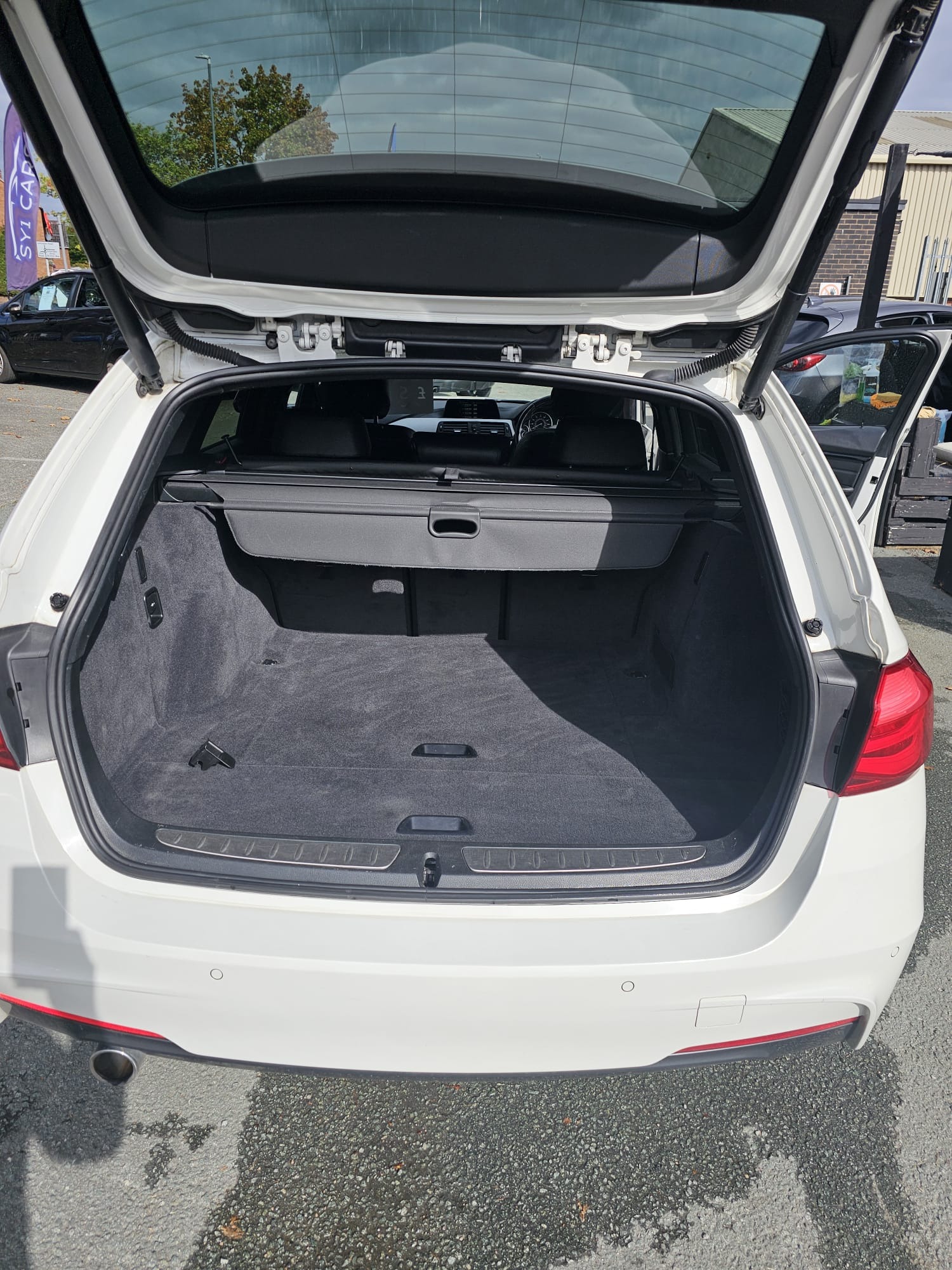 Used BMW 3 Series 2018 for sale - 76114783: Photo 27