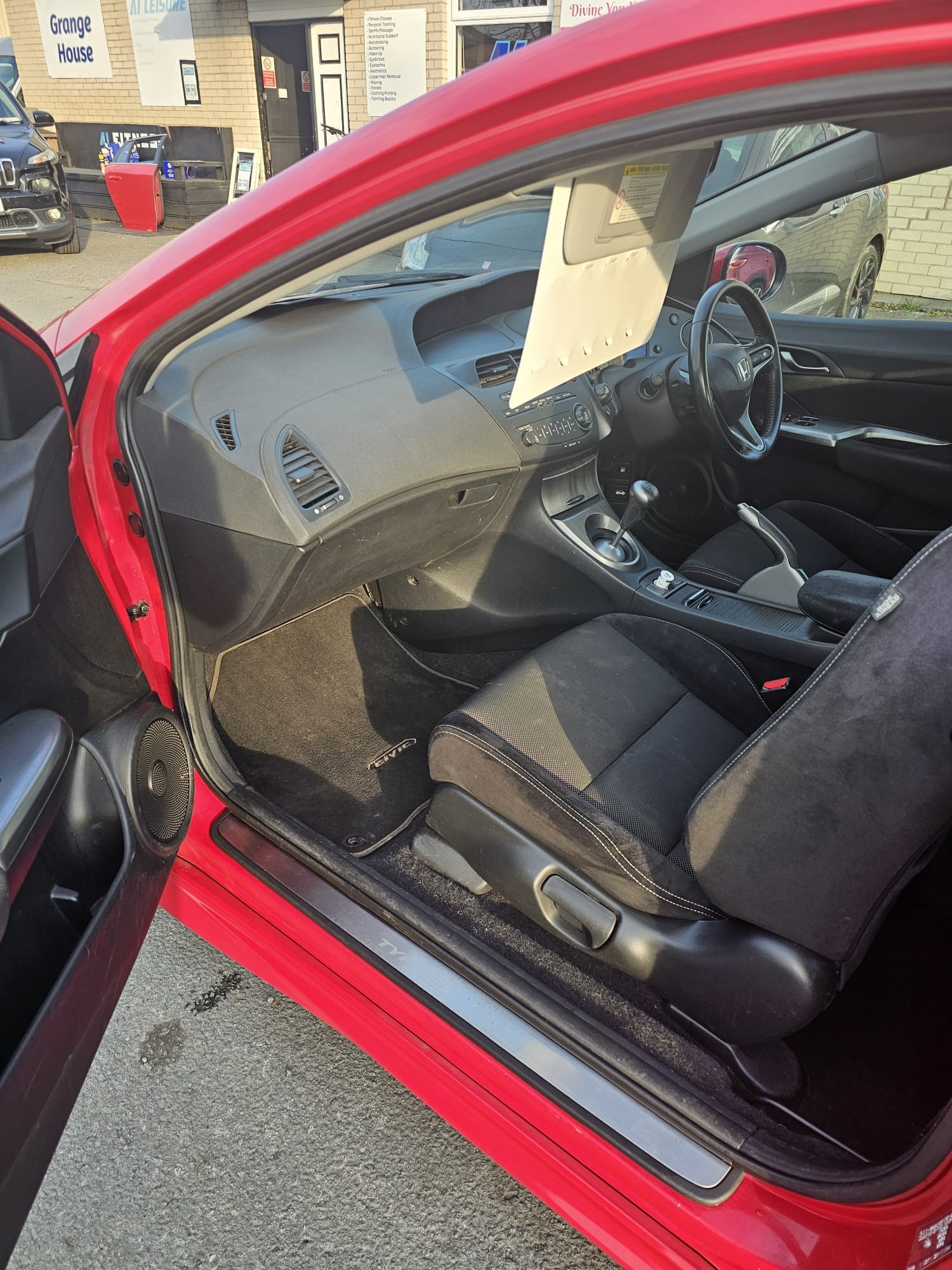 Used Honda Civic 2011 for sale - 77946189: Photo 12