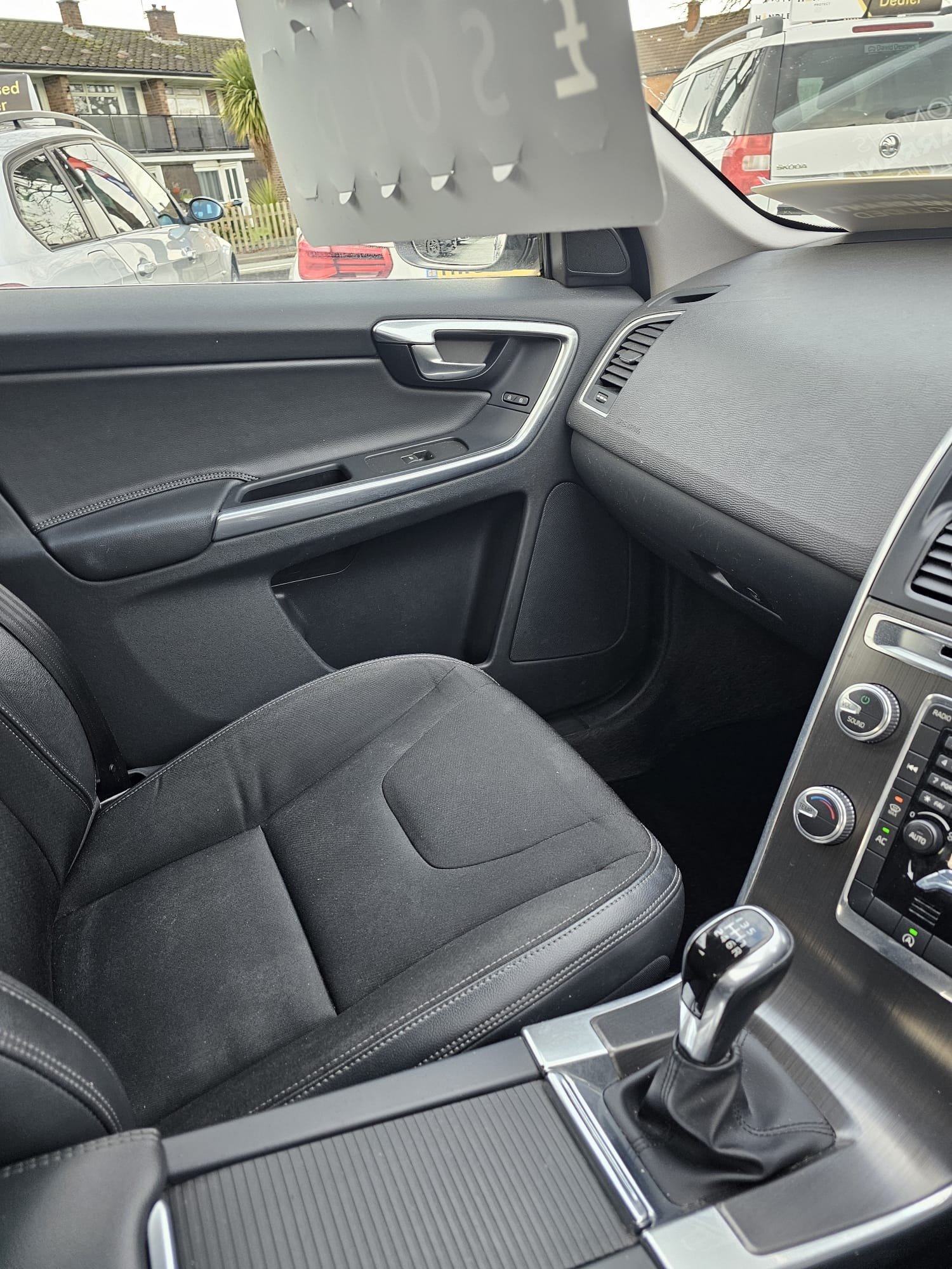 Used Volvo XC60 2015 for sale - 77168681: Photo 19