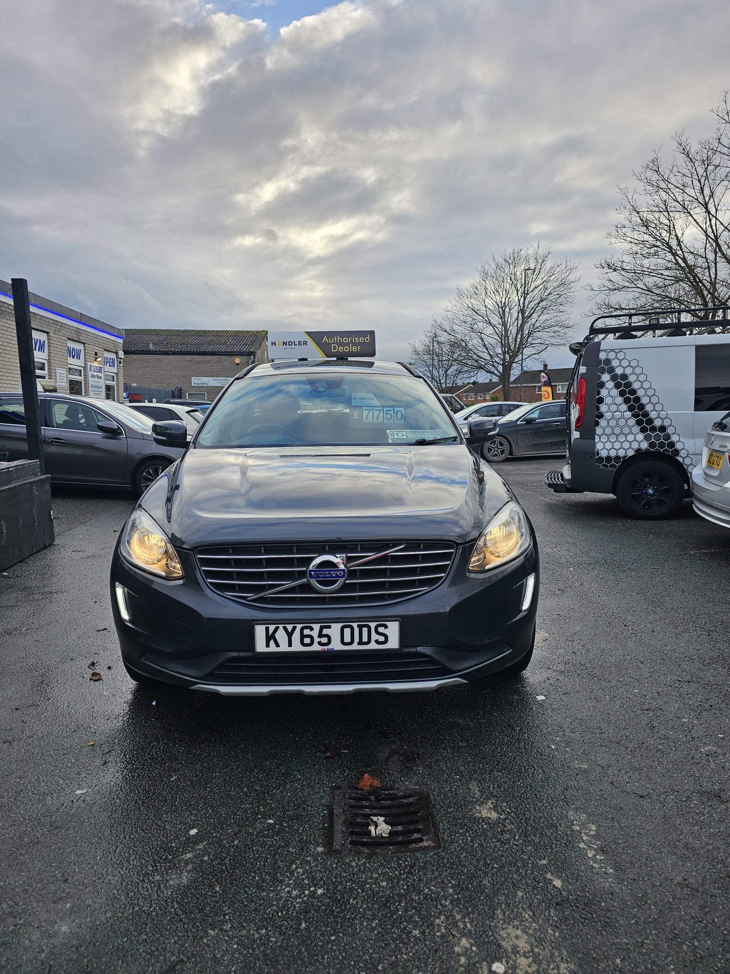 Used Volvo XC60 2015 for sale - 77168681: Photo 5